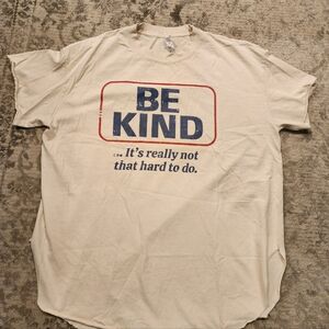 Pebby Forevee "Be Kind It's Not That Hard To Do" Side Slit T Womens XL.